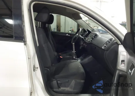 2012 Volkswagen Tiguan S from USA, damaged, VIN WVGCV7AX2CW505313